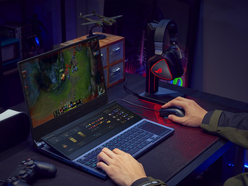 Chơi game trên máy tính
