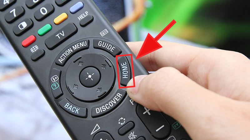  Chọn vào nút HOME trên Remote