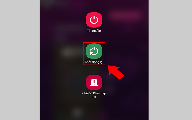 Nhấn nút nguồn để khởi động lại điện thoại