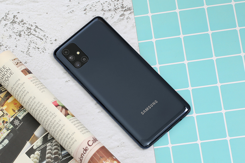 Điện thoại Samsung Galaxy M51 có cảm biến la bàn