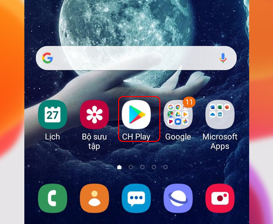 Bước 1: Đầu ti&ecirc;n bạn v&agrave;o CH Play tr&ecirc;n m&agrave;n h&igrave;nh ch&iacute;nh.