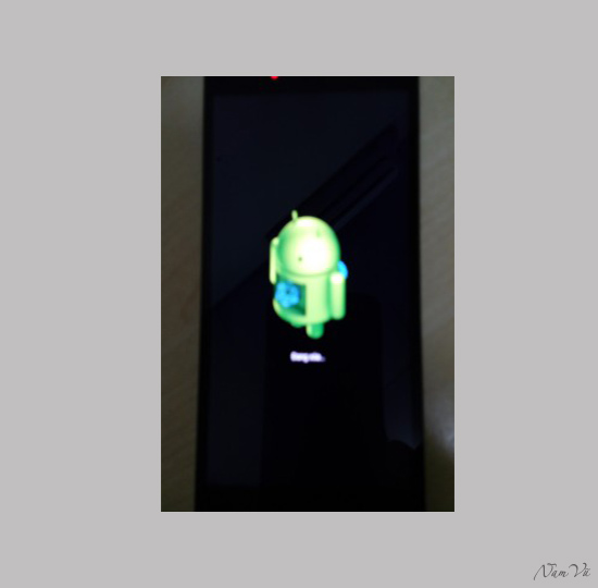 Máy sẽ bắt đầu khôi phục.