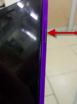 Bấm giữ 2 phím Nguồn +Tăng