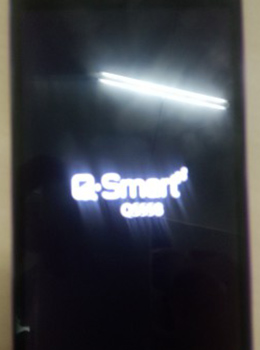 Máy sẽ tắt nguồn và hiện Logo Q-Smart lên bạn hãy chờ khoảng 5-10 phút là xong