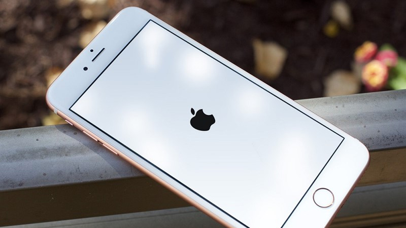 Tắt nguồn iPhone thường xuy&ecirc;n