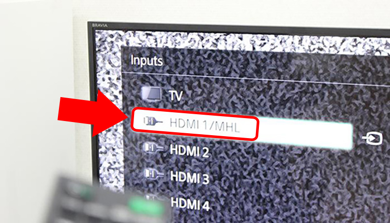 Chọn cổng HDMI hiện ra trên màn hình tương ứng với cổng HDMI đã cắm