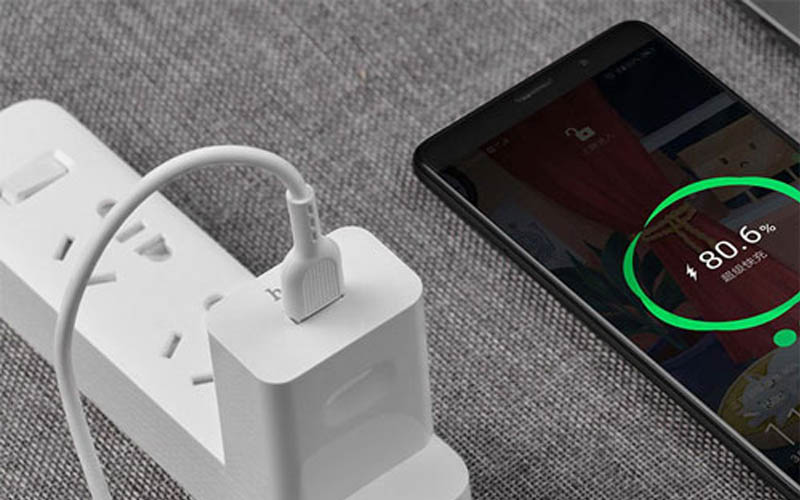 C&aacute;ch sạc pin đ&uacute;ng c&aacute;ch v&agrave; an to&agrave;n