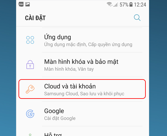 Bước 2: Tiếp theo bạn đến Cloud và tài khoản.