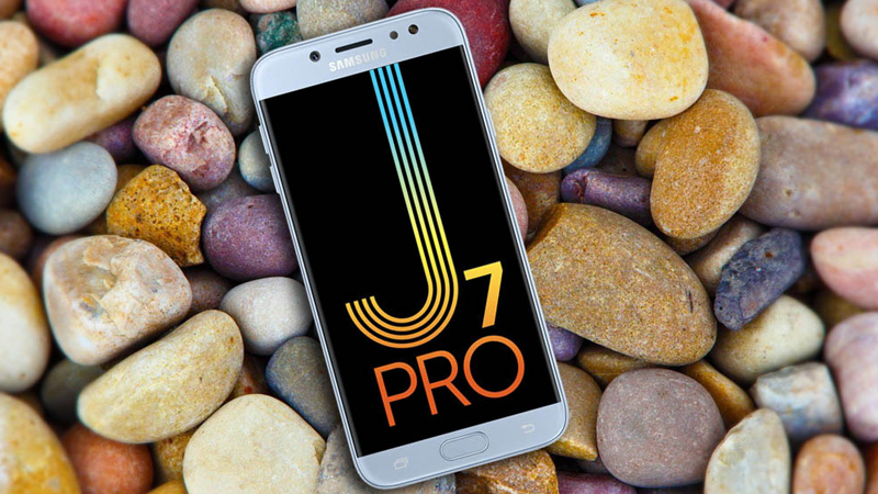 C&aacute;ch bật đ&egrave;n ph&iacute;m cảm ứng Samsung Galaxy J7 Pro