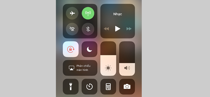 Kiểm tra m&agrave;n h&igrave;nh LockScreen