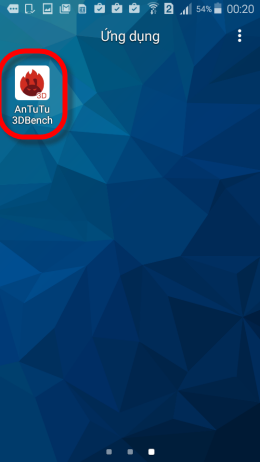 Đầu tiên các bạn vào cửa hàng CH Play để tìm và tải ứng dụng Antutu về sau đó mở ứng dụng đó lên
