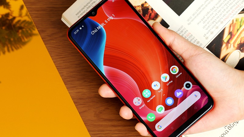 Điện thoại Realme C12 có thiết kế nguyên khối mặt lưng nhựa độc đáo