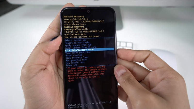 C&aacute;ch hard reset điện thoại Android