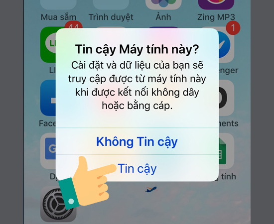 Bước 3: L&uacute;c n&agrave;y điện thoại xuất hi&ecirc;n th&ocirc;ng b&aacute;o hỏi bạn c&oacute; tin cậy với m&aacute;y t&iacute;nh bạn kết nối kh&ocirc;ng. Bạn chọn Tin cậy.