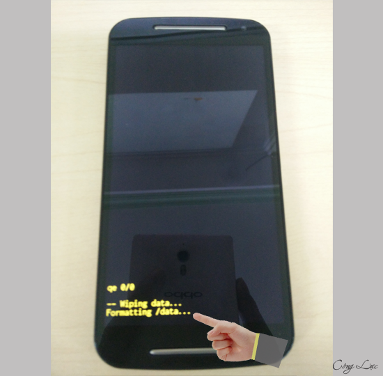 đợi qu&aacute; tr&igrave;nh kh&ocirc;i phục