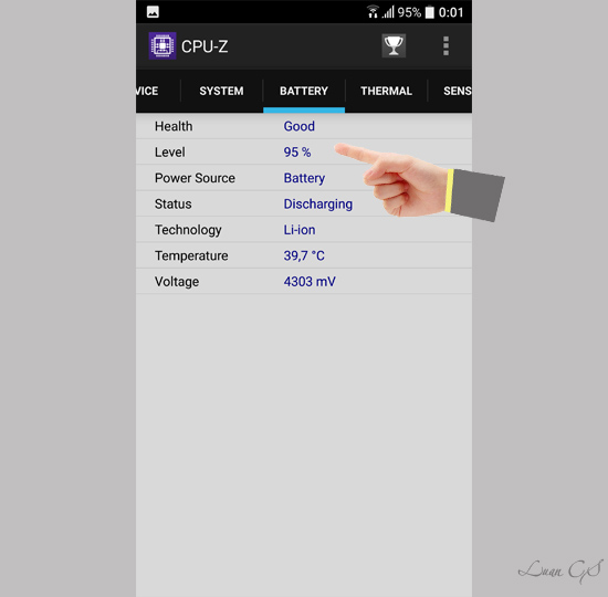 Tại đ&acirc;y bạn c&oacute; thể thấy được phần trăm pin, nhiệt độ...