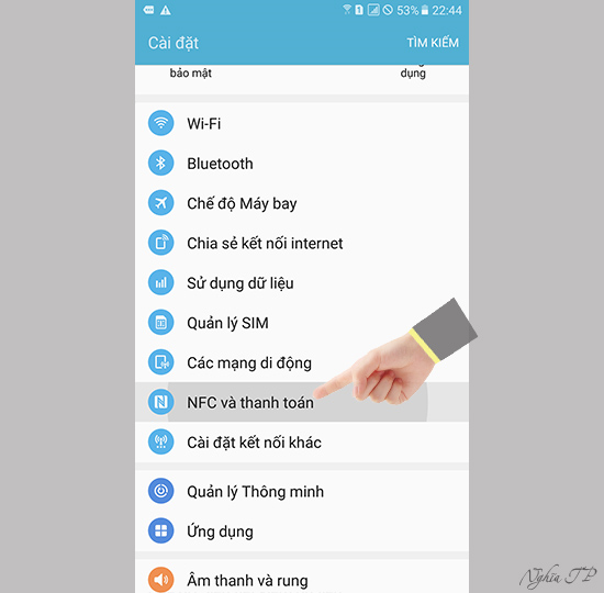 Chọn "NFC và thanh toán"