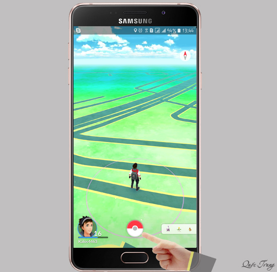 Chọn vào quả cầu Pokemon.