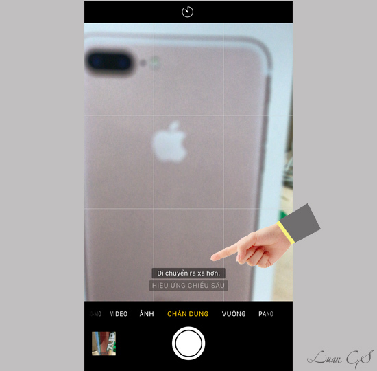 Chụp ảnh xóa phông trên iPhone 7 Plus mang đến cho bạn một trải nghiệm mới lạ và thú vị. Tính năng xoá phông nhanh chóng và mượt mà, chất lượng ảnh tuyệt vời và những màu sắc chân thật giúp cho bạn tạo ra những bức ảnh đẹp lung linh chỉ với vài thao tác đơn giản trên điện thoại của mình. Hãy trải nghiệm ngay!