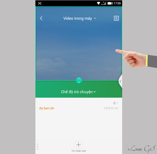 Hai ứng dụng cùng chạy trên một màn hình