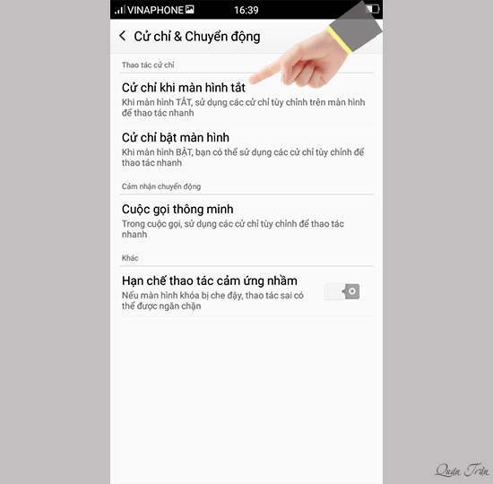 Cử chỉ khi màn hình tắt