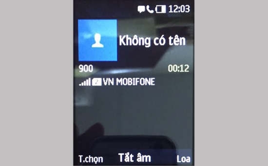 Đợi đến khi có người bắt máy