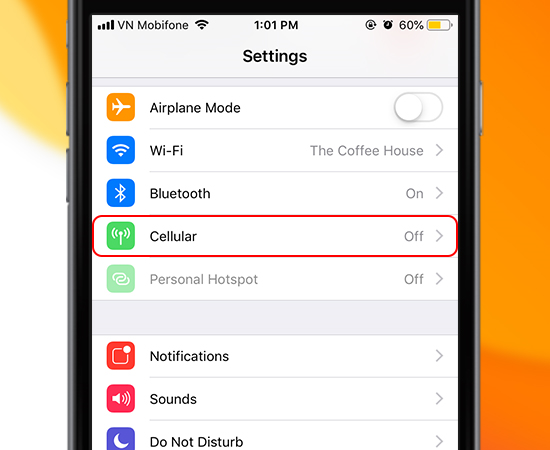 Bước 1: Settings (Cài đặt) -> chọn Cecullar(mạng di động).