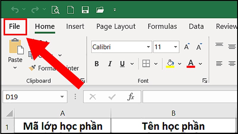 Trên thanh công cụ nhấn mở tab File 