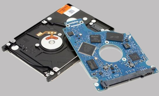 ben trong o cung lai