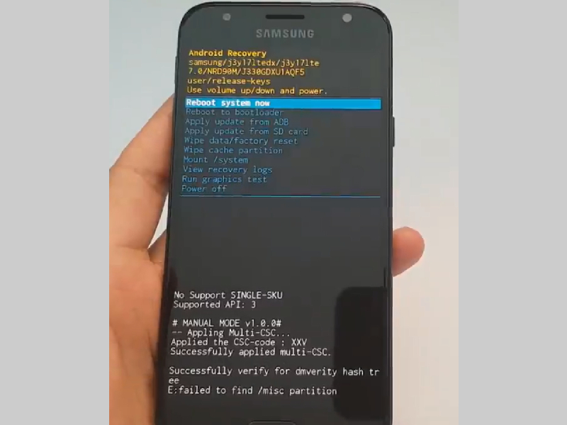 Màn hình Recovery Android xuất hiện