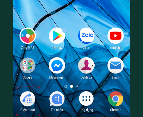 Bước 1: Vào Điện thoại.