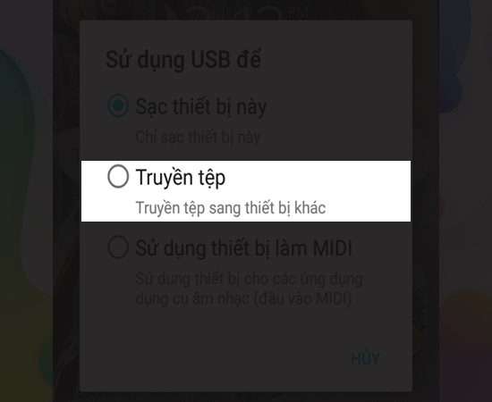 Bước 1: Kết nối cáp với điện thoại sẽ có thông báo kết nối bạn chọn Truyền tệp.