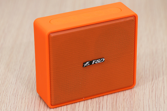 Top 5 loa bluetooth giá rẻ màu sắc trẻ trung