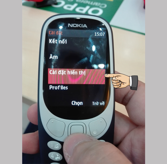 Translation: Adjusting the font on the Nokia 215 mobile is now simpler and easier than ever. With new improvements, the font adjustment system on the Nokia 215 helps you easily customize the entire device interface to your liking. No need to worry about reading small text on the screen, let\'s explore and enjoy beautiful images on the Nokia 215.