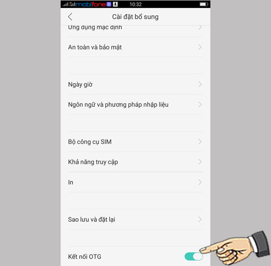 Bước 4: Kiểm tra bộ nhớ USB OTG bằng ứng dụng quản lí File.